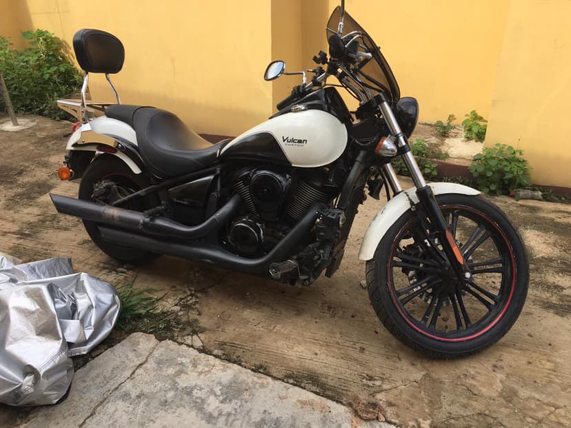 2015 Kawasaki Vulcan 900cc - Custom