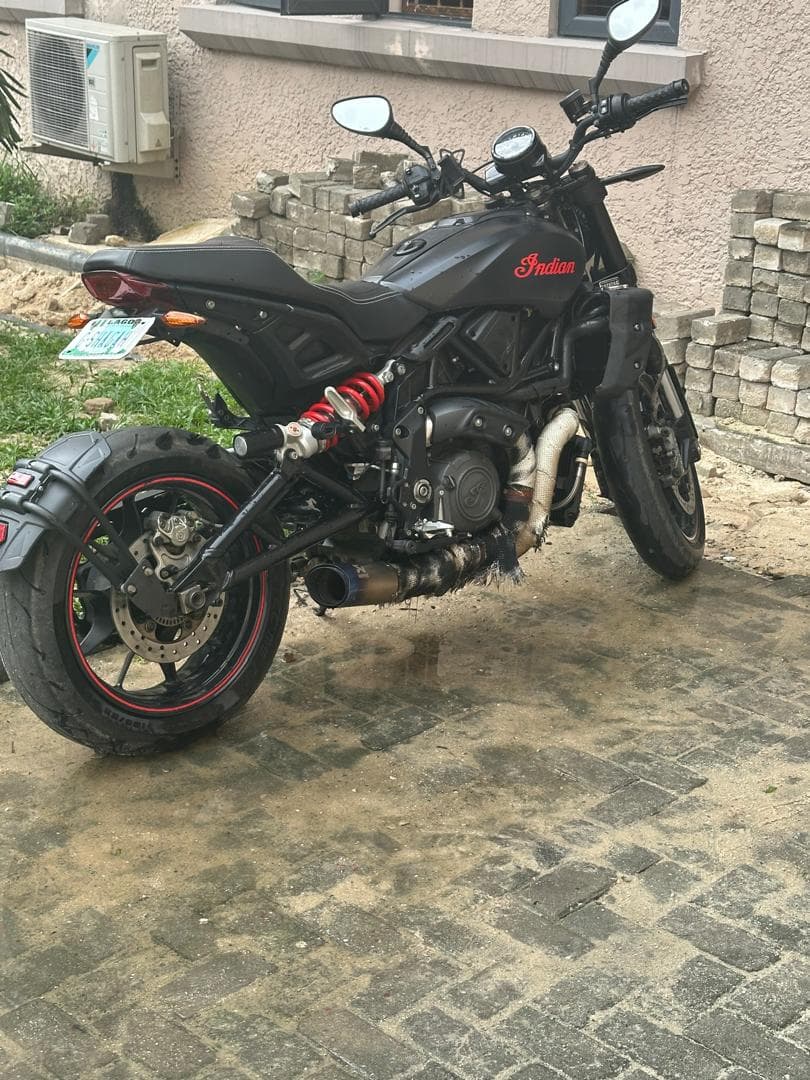 Indian cruiser 1200cc -